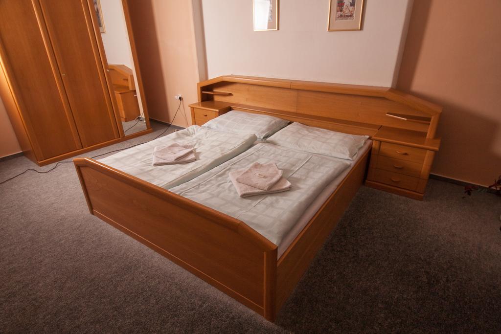 Hotel Haltrava Klenci pod Cerchovem Szoba fotó