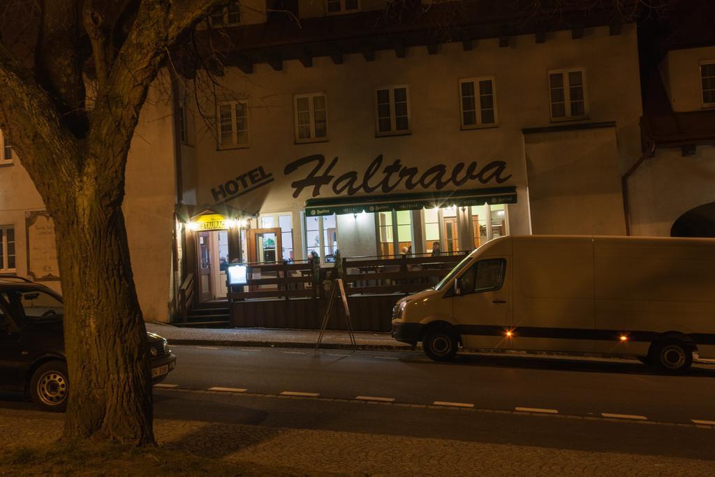 Hotel Haltrava Klenci pod Cerchovem Kültér fotó